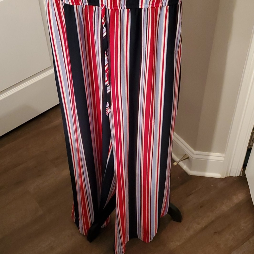 Jumpsuit - Picture 2 of 3